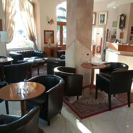 διεθνές *